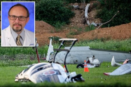 Horrifying moment plane, helicopter collide in deadly midair crash: video Horrifying moment plane, helicopter collide in deadly midair crash: video