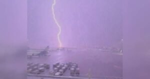 B.C. storm causes new wildfires, airport delays after more than 7K lightning strikes
