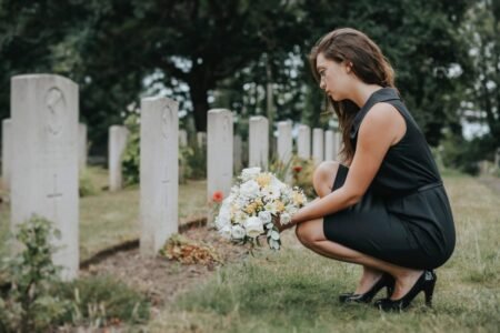 Dear Abby: A memorial is for paying your last respects, but I have no respect for him Dear Abby: A memorial is for paying your last respects, but I have no respect for him