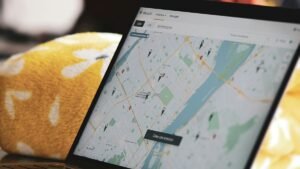 Useful websites frequent flyers need to know about