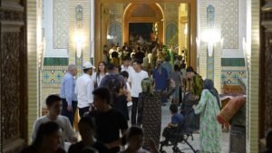 Uzbekistan tourism grows as visitors stay longer and spend more