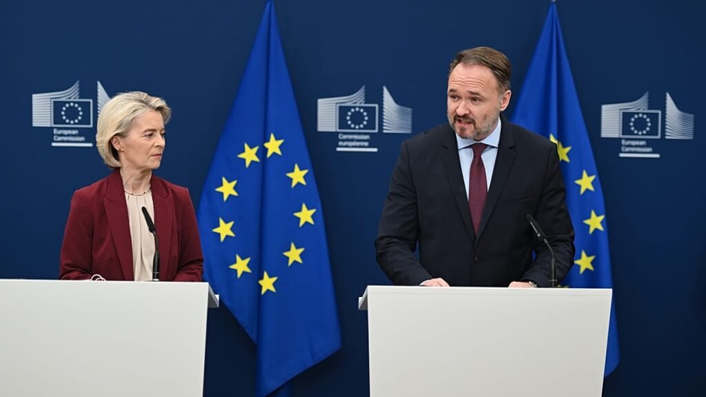 EU tells capitals to cut gas demand amid rising supply concerns EU tells capitals to cut gas demand amid rising supply concerns