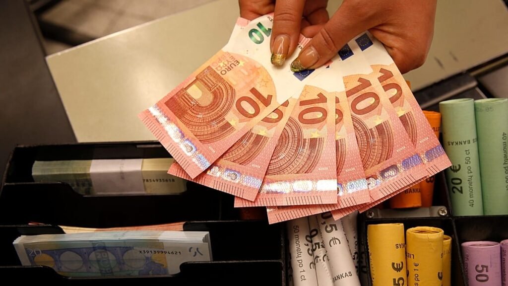 Senior EU officials retierate need for new Europe-wide taxes Senior EU officials retierate need for new Europe-wide taxes