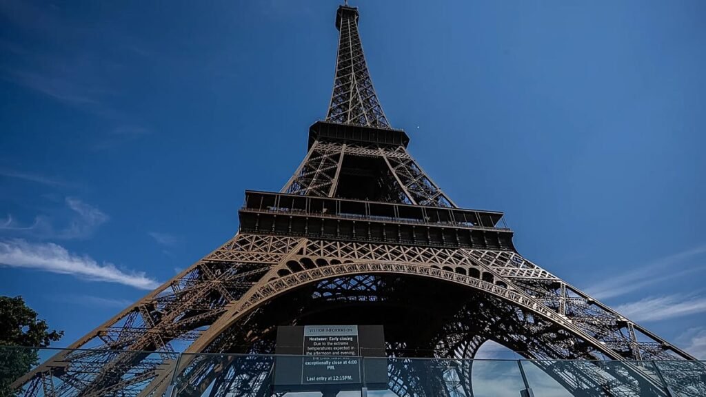Eiffel Tower closes as staff strike amid row over Hindu group visit Eiffel Tower closes as staff strike amid row over Hindu group visit