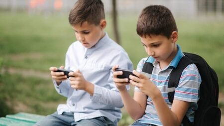 Can the EU protect kids from the dangers of social media?