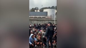 Video. Video shows migrants running towards temporary camp in Ceuta