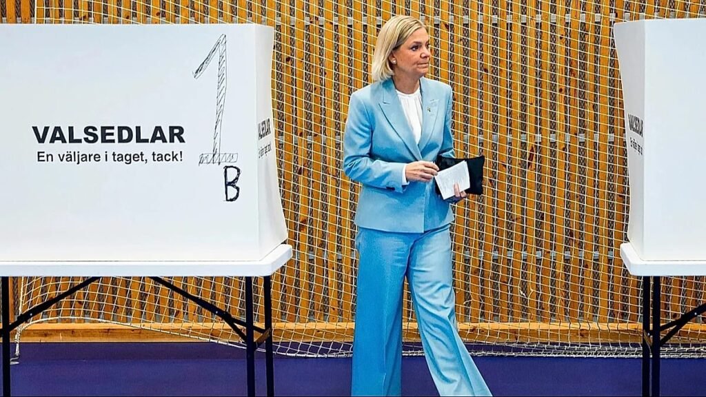 Sweden’s centre-left holds one-seat lead in early results Sweden’s centre-left holds one-seat lead in early results
