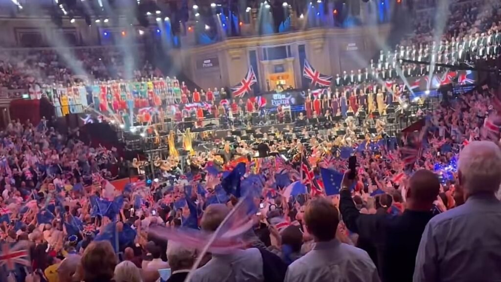 Sea of EU flags dominates BBC’s Last Night of the Proms Sea of EU flags dominates BBC’s Last Night of the Proms