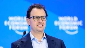 Anthropic CEO calls on AI firms to slow down pace of developement Anthropic CEO calls on AI firms to slow down pace of developement