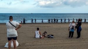 Five migrants die on boat en route to Canary Islands Five migrants die on boat en route to Canary Islands