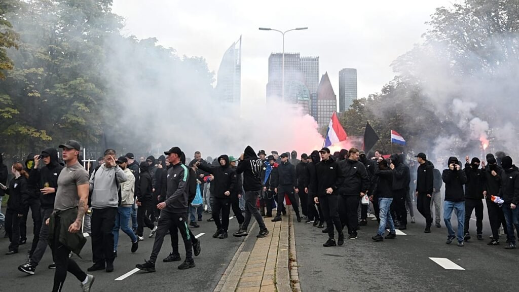 Far-right anti-immigration rally in The Hague leads to clashes Far-right anti-immigration rally in The Hague leads to clashes