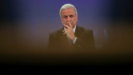 Greek parliament lifts Avramopoulos immunity Greek parliament lifts Avramopoulos immunity
