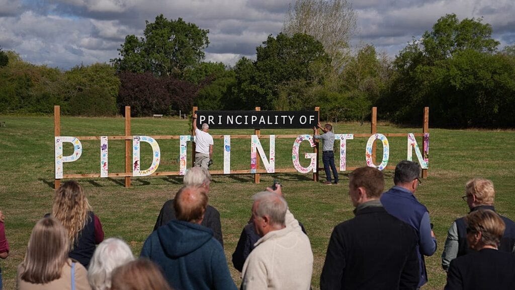 English village votes to ‘secede’ from UK over asylum centre plan English village votes to ‘secede’ from UK over asylum centre plan