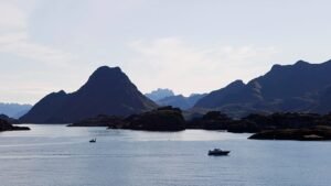 Brussels to keep ban on Arctic oil and gas drilling