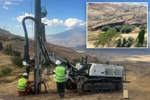 Drilling begins at ‘Noah’s Ark’ site as researchers probe Turkey’s controversial Durupinar formation Drilling begins at ‘Noah’s Ark’ site as researchers probe Turkey’s controversial Durupinar formation