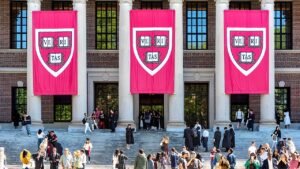 Man allegedly brandishes edged weapon at Harvard-area coffee shop, prompting campus shelter-in-place