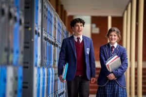 Kardinia International College had a 15-year-old dux and invites students from around the world Kardinia International College had a 15-year-old dux and invites students from around the world