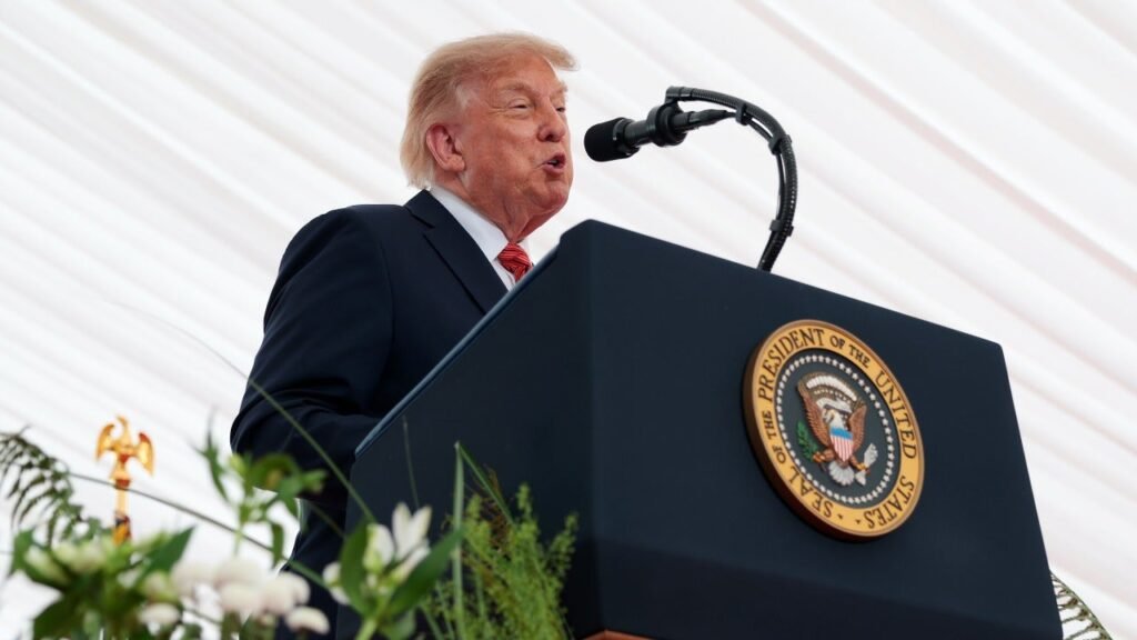Trump says he would ‘love’ to see Ireland unified as one nation Trump says he would ‘love’ to see Ireland unified as one nation