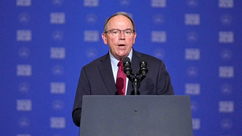 Wisconsin GOP governor candidate swims from sinking plane after emergency lake landing Wisconsin GOP governor candidate swims from sinking plane after emergency lake landing