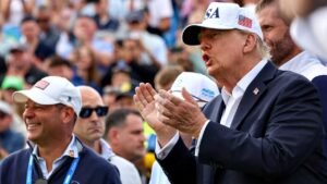 Irish golf fans chant ‘USA’ after Trump announces end of tariffs on Irish whiskey Irish golf fans chant ‘USA’ after Trump announces end of tariffs on Irish whiskey