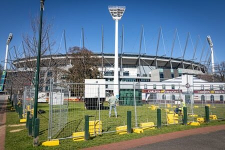 Why the league’s new perimeter setup sparked debate over public access to Yarra Park