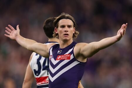 D-Day for the Dockers as team prepares for Sydney prelim clash
