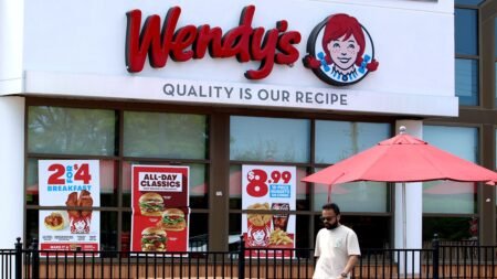 Major Wendy’s franchisee files for bankruptcy Major Wendy’s franchisee files for bankruptcy