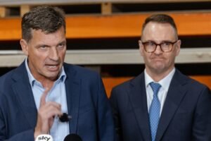 Coalition super plan would be a gift to banks Coalition super plan would be a gift to banks