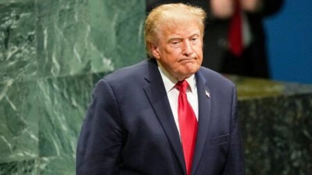 4 GOP senators rebel against Trump on Iran war, vote with Dems to rein in authority 4 GOP senators rebel against Trump on Iran war, vote with Dems to rein in authority