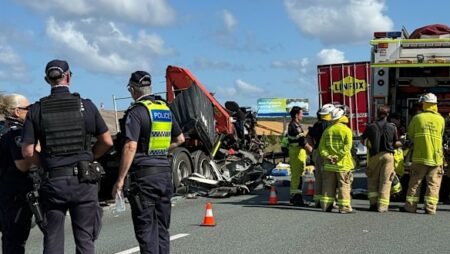 Bruce Highway closed after Sunshine Coast crash, significant delays