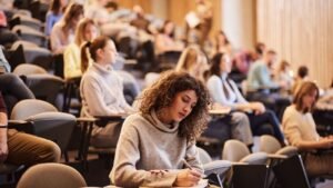 Silicon Valley academy offers tuition-free alternative to college for young tech builders