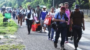 DHS send ominous warning as migrant caravan heads toward US-Mexico border from Honduras