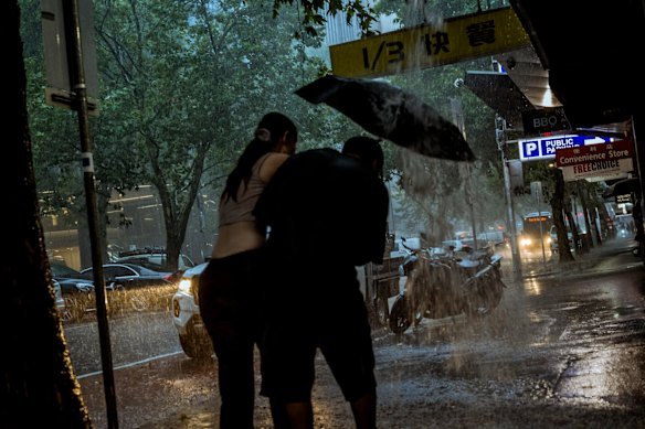 Thunderstorm asthma is expected to affect more Victorians this year, after a warm and wet winter.