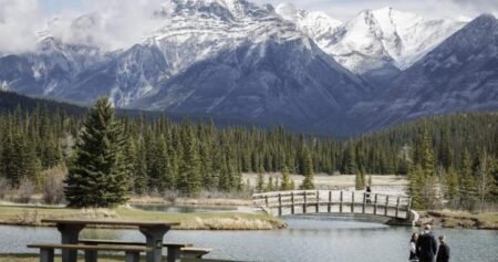 2 men dead in separate hikes in Banff National Park: RCMP