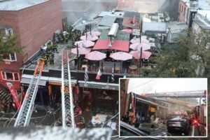 Massive fire rips through NYC restaurants, injuring 6 firefighters Massive fire rips through NYC restaurants, injuring 6 firefighters