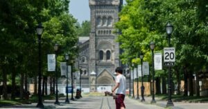 University of Toronto staff agree to tentative deal after strike vote