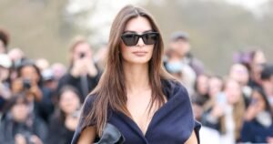 Emily Ratajkowski’s European Rich Mom Look Is Secretly So Practical for Fall — And Only Emily Ratajkowski’s European Rich Mom Look Is Secretly So Practical for Fall — And Only