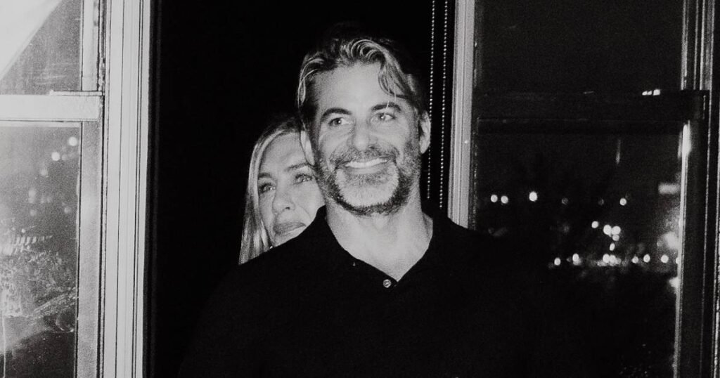 Jim Curtis Opens Up About His Health Struggles to Girlfriend Jennifer Aniston in Rare Appearance Jim Curtis Opens Up About His Health Struggles to Girlfriend Jennifer Aniston in Rare Appearance
