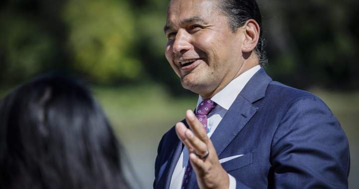Manitoba to scrap time change, stay on Daylight Saving Time: Kinew Manitoba to scrap time change, stay on Daylight Saving Time: Kinew