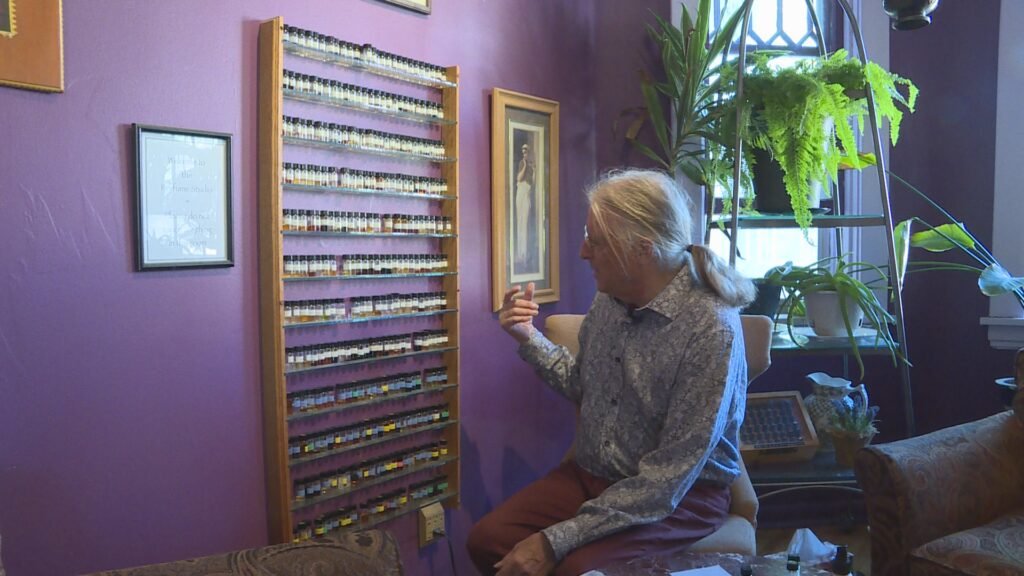 Winnipeg perfumery ordered to close doors again Winnipeg perfumery ordered to close doors again