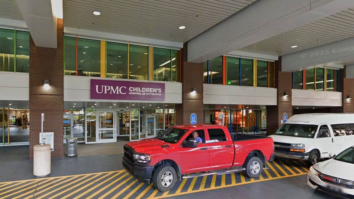 Entrance to UPMC Children’s Hospital of Pittsburgh, where Dr. Idris Evans worked