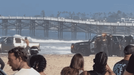 Suspected DUI driver leads cops on wild chase before dramatic takedown on popular California beach Suspected DUI driver leads cops on wild chase before dramatic takedown on popular California beach