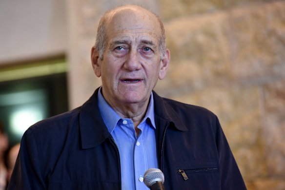 Former prime minister Ehud Olmert is criticising Israel’s refusal to prosecute Zomi Frankcom’s killers