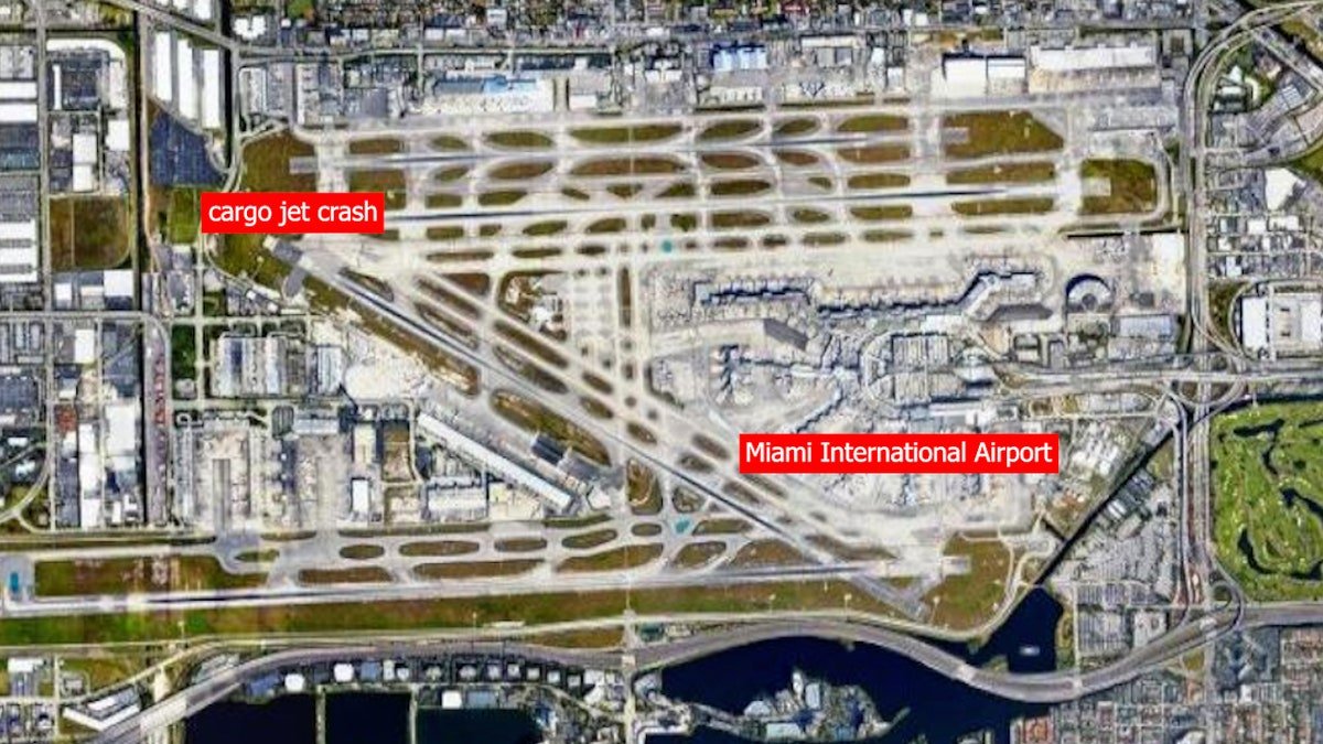 aerial map showing diagonal runway and crash location