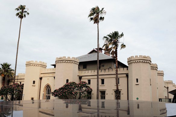 Conservatorium High sits on the corner of the Botanic Gardens and Sydney’s CBD.
