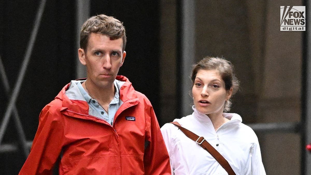lindsay-clancy-ex-husband-patrick-clancy-new-wife-fox-news_005