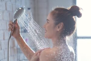 How long should you shower for? Most Americans are doing it wrong How long should you shower for? Most Americans are doing it wrong