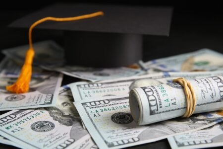 Hundreds of colleges where up to 80% of students fail to pay their loans — sticking taxpayers with the bill Hundreds of colleges where up to 80% of students fail to pay their loans — sticking taxpayers with the bill