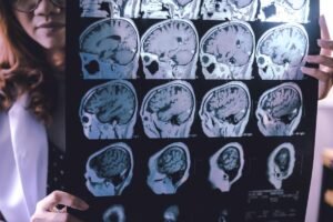 This family’s heartbreaking struggle with dementia in midlife may upend our understanding of the disease — and hope for a cure This family’s heartbreaking struggle with dementia in midlife may upend our understanding of the disease — and hope for a cure