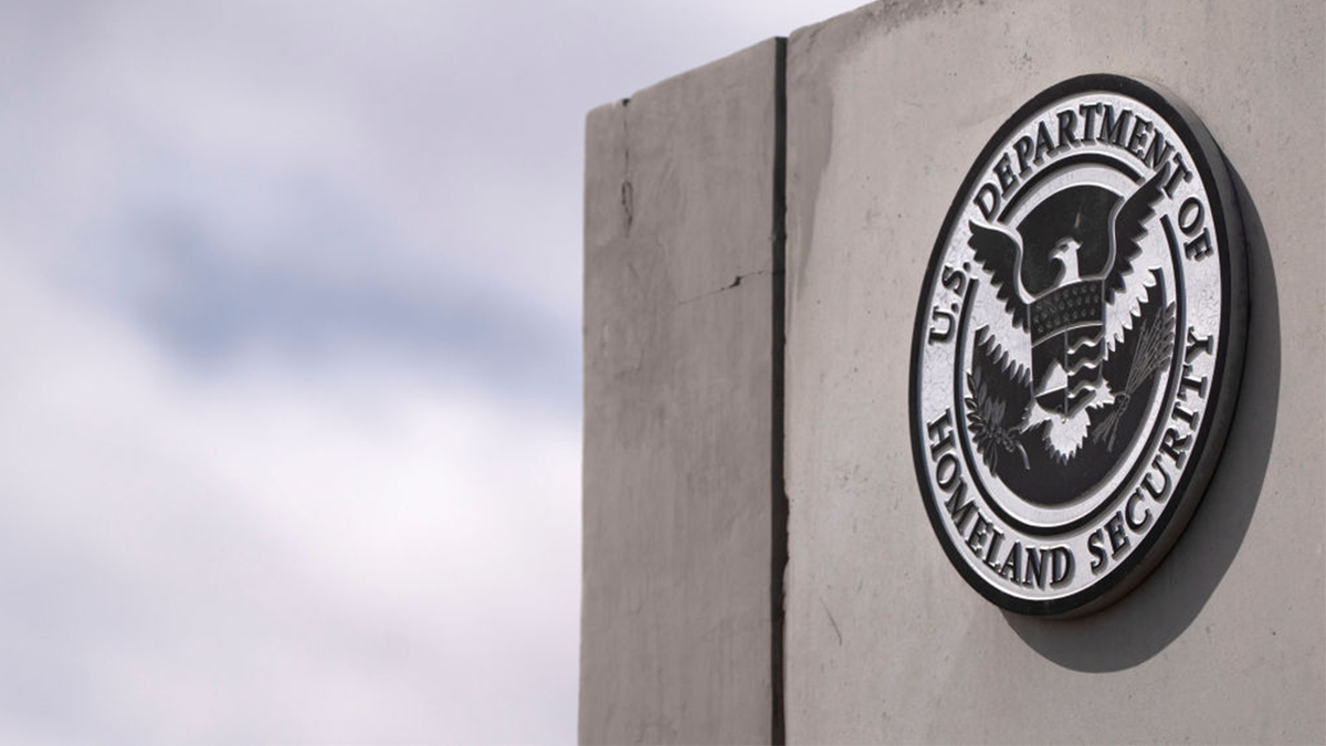 DHS seal
